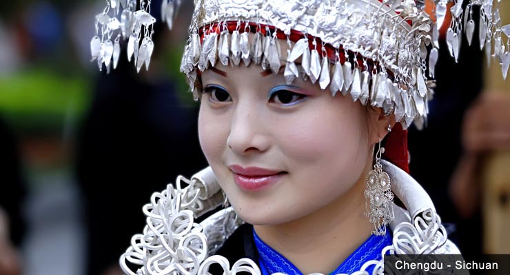 chinese-girl-1st-international-festival-chendu